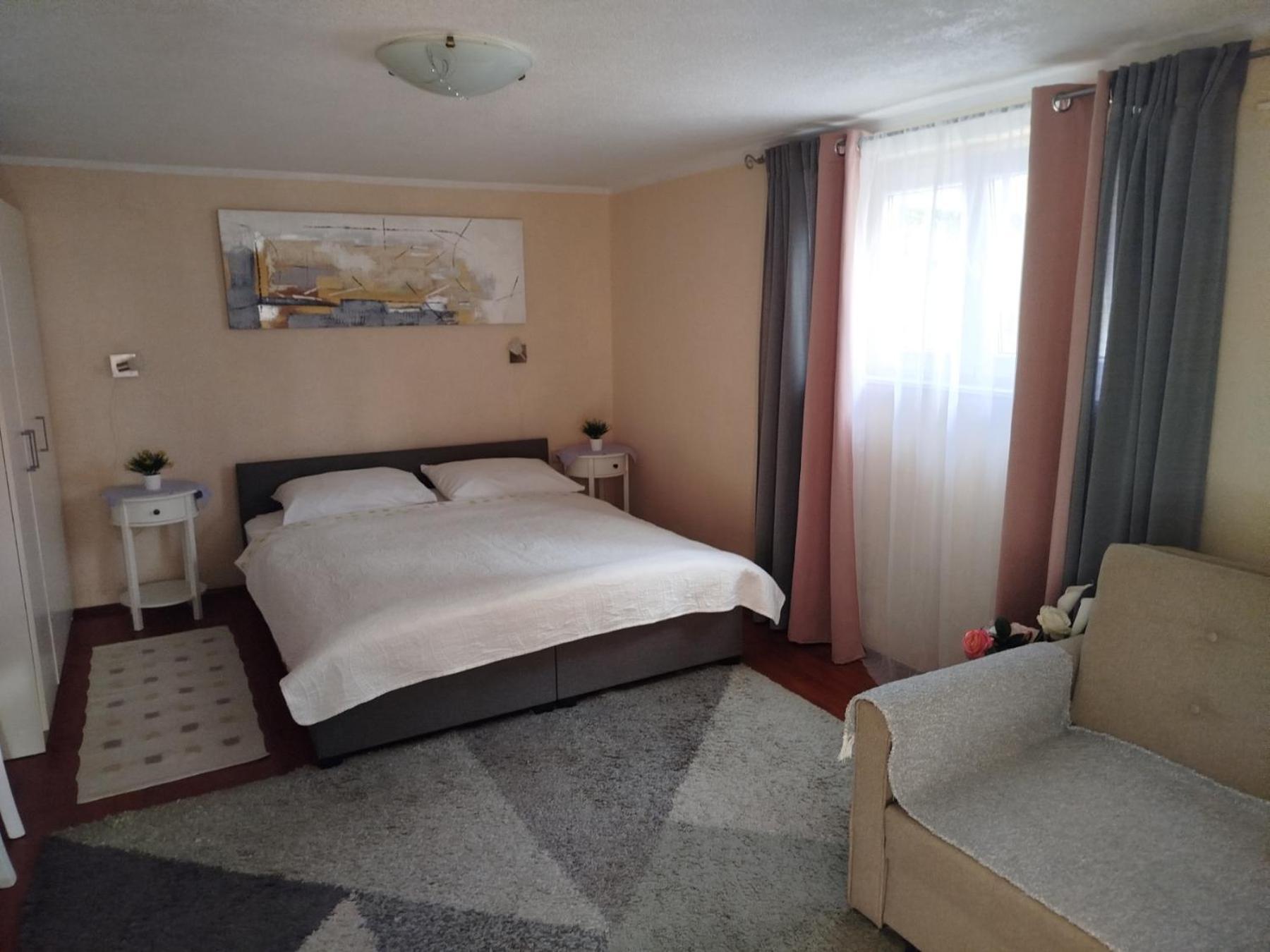 Apartman Tihana ซริกเวนิซา ภายนอก รูปภาพ