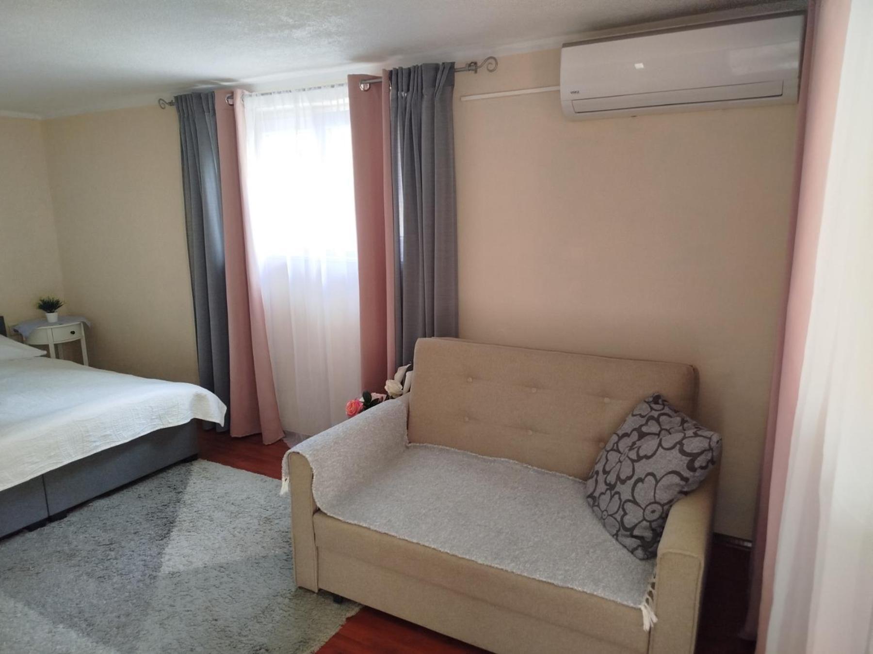 Apartman Tihana ซริกเวนิซา ภายนอก รูปภาพ