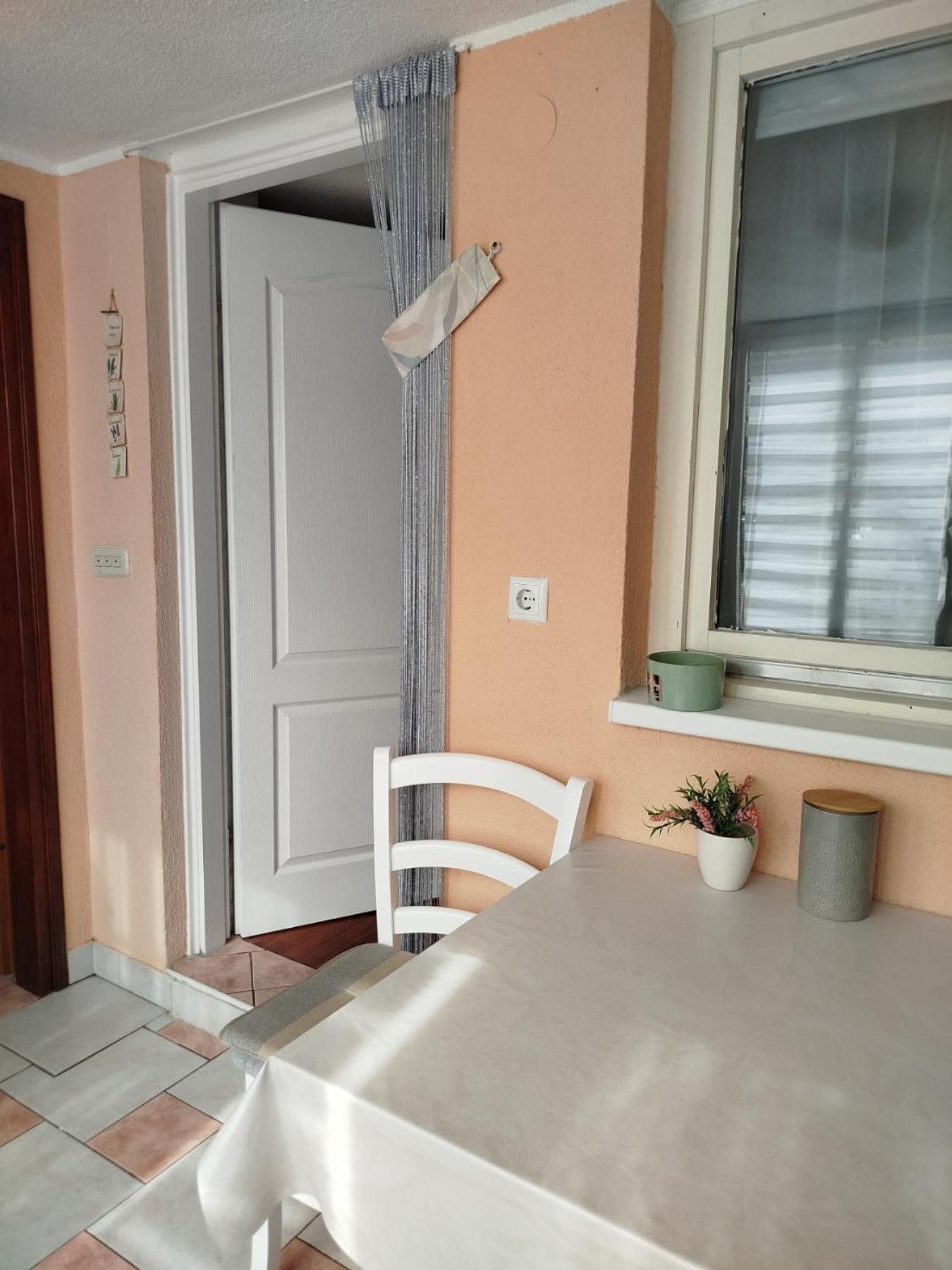 Apartman Tihana ซริกเวนิซา ภายนอก รูปภาพ